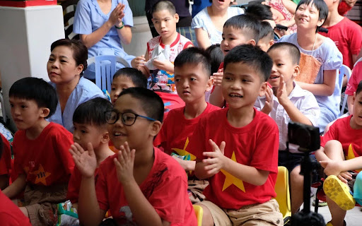 Trẻ em tại các cơ sở xã hội là nhóm đối tượng dễ bị tổn thương nhất, cần được bảo vệ bằng những cơ chế giám sát chặt chẽ từ cộng đồng